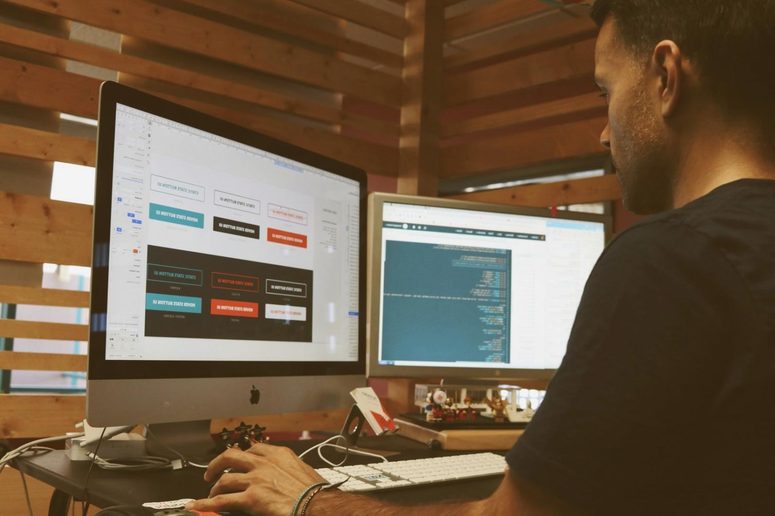 Krenqos contact background